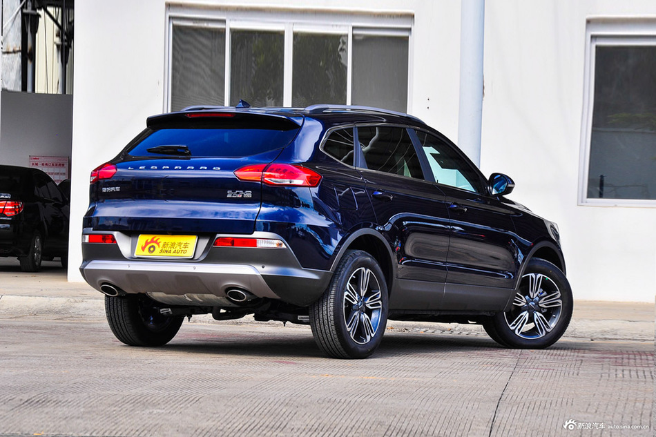 2016款猎豹CS10 2.0T自动尊享型  威尼斯蓝