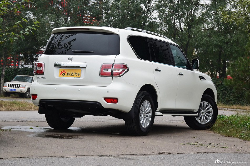 2017款途乐5.6L自动标准型