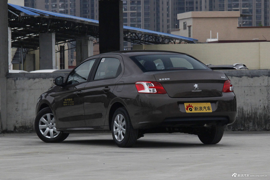 2016款标致301 1.6L自动舒适型