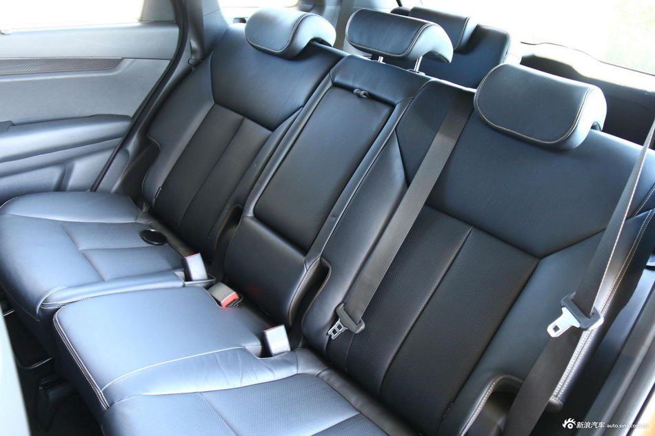 2017款起亚KX7 2.0T LUX自动四驱