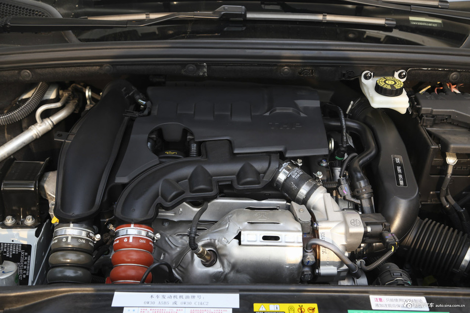 2016款雪铁龙C4L 1.6T自动精英型