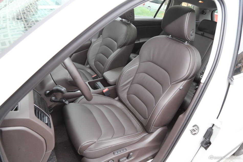 2017款柯迪亚克2.0T 380TSI四驱顶配版