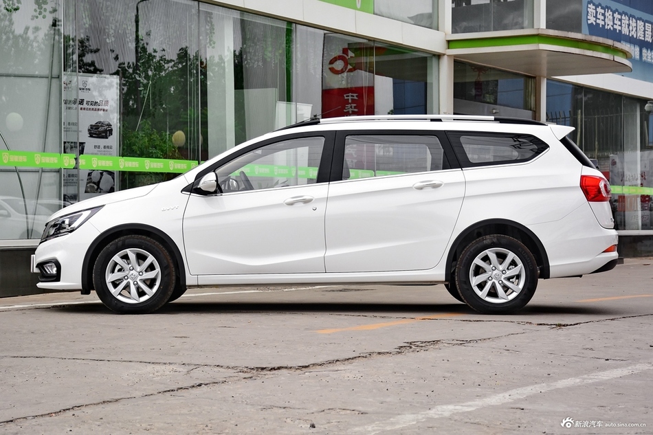 2017款宝骏310Wagon 1.5L手动舒适型