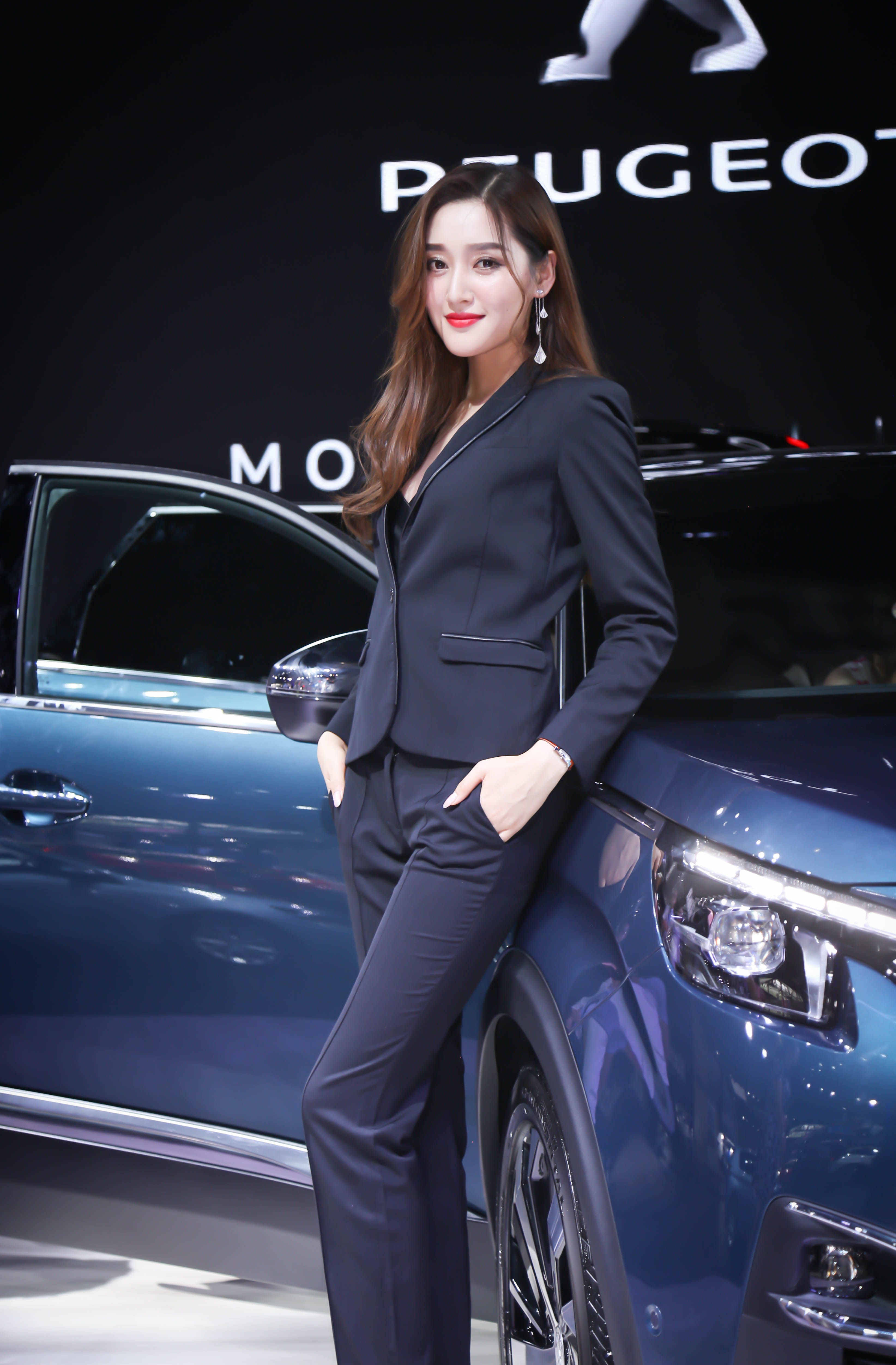 重庆车展车模集锦 比你想象的有看点