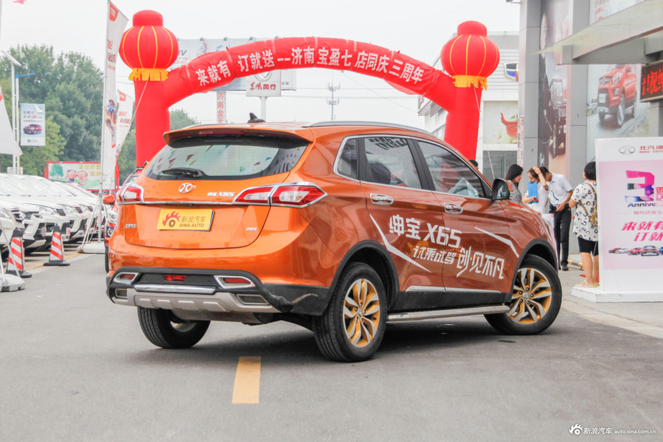 上班族喜欢，外观时尚性能表现好，北京汽车绅宝X65全国5.88万起