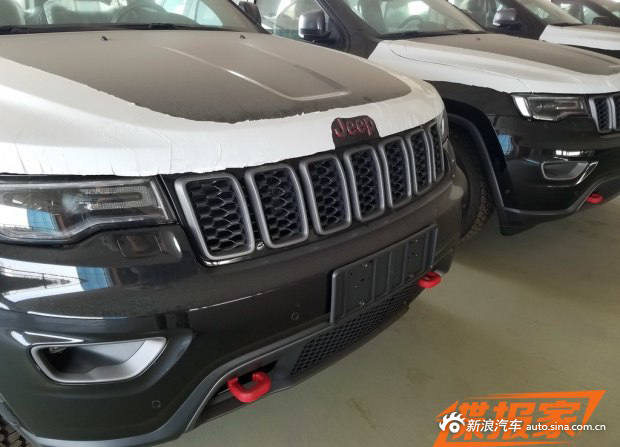 近期上市 新款大切诺基Trailhawk实车