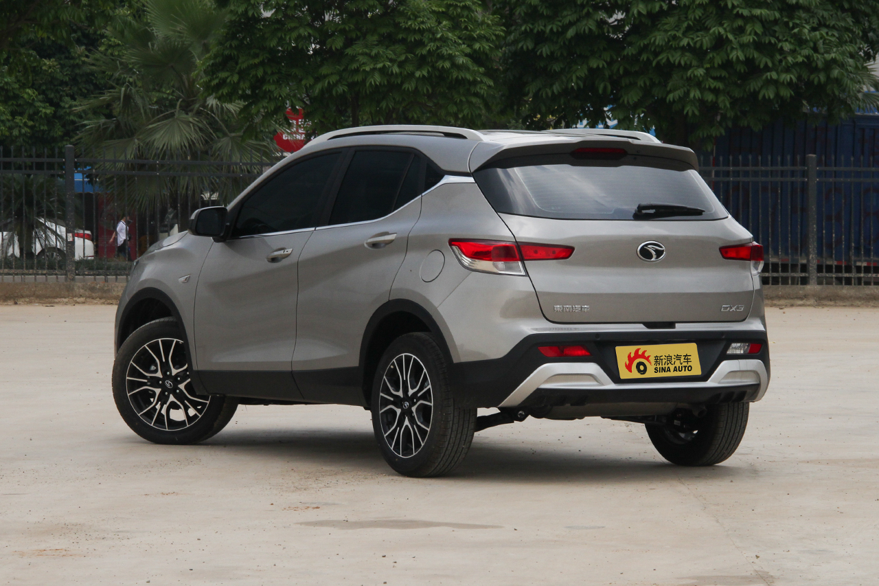 2018款东南dx3 1.5l手动尊贵型
