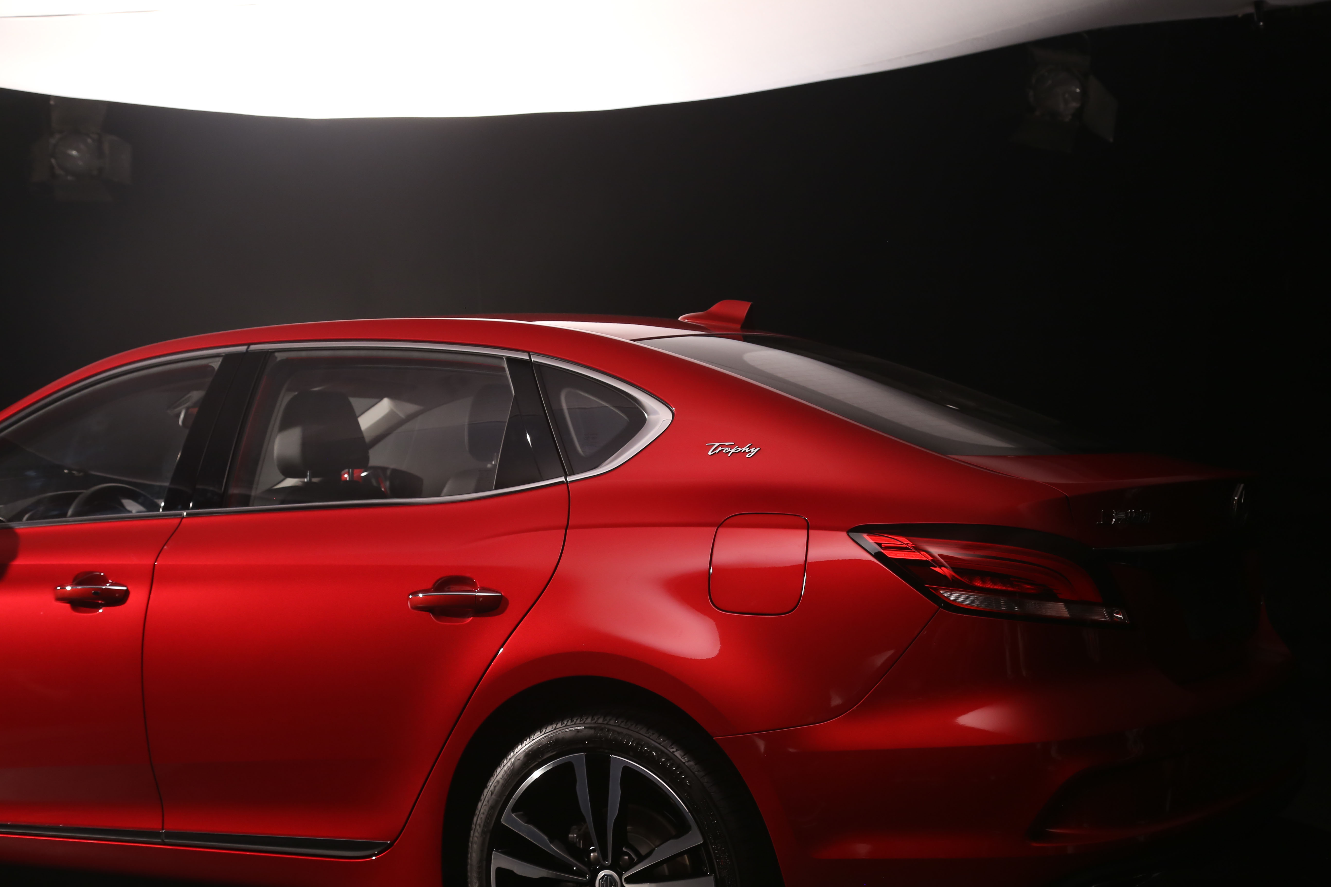 实拍|全新mg6 将于今年11月上市