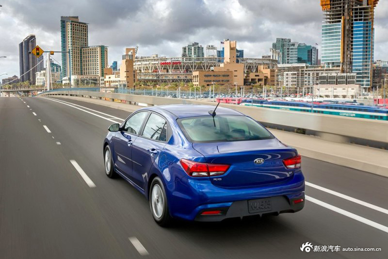 起亚全新锐欧三厢版官图 纽约车展发布