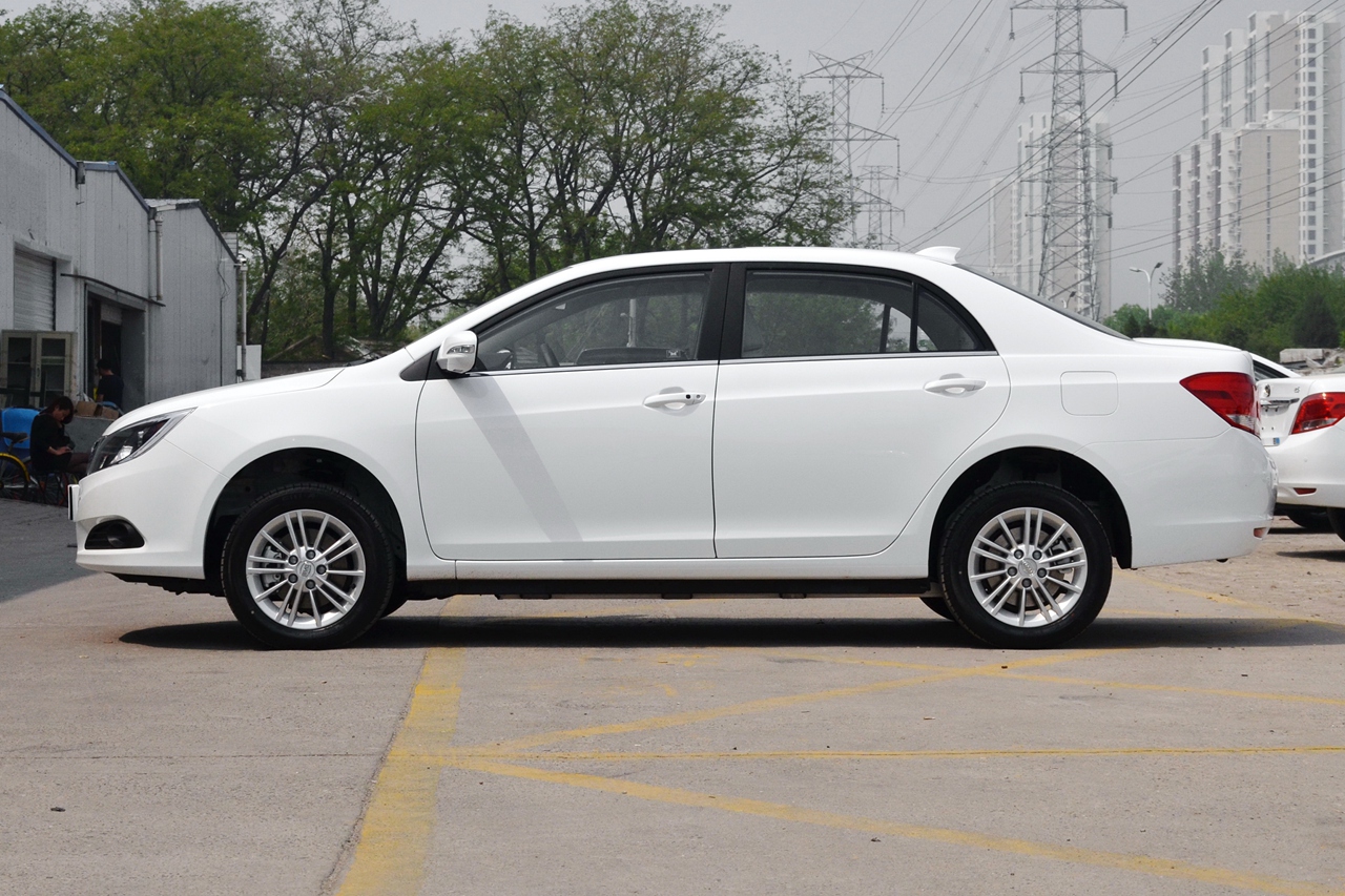 2018款比亚迪e5 450 智联尊享型