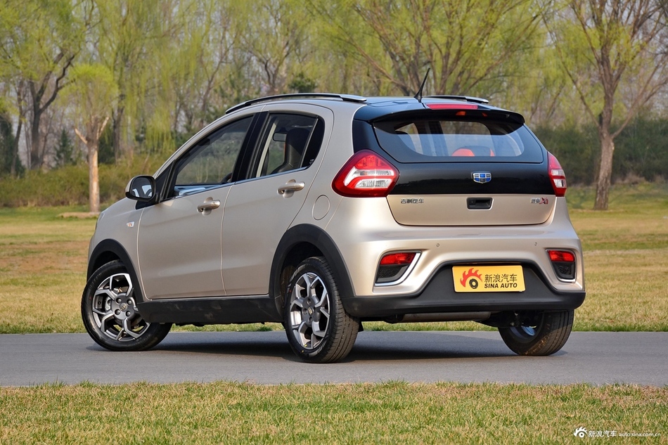 2017款吉利远景X1 1.3L 自动乐趣版