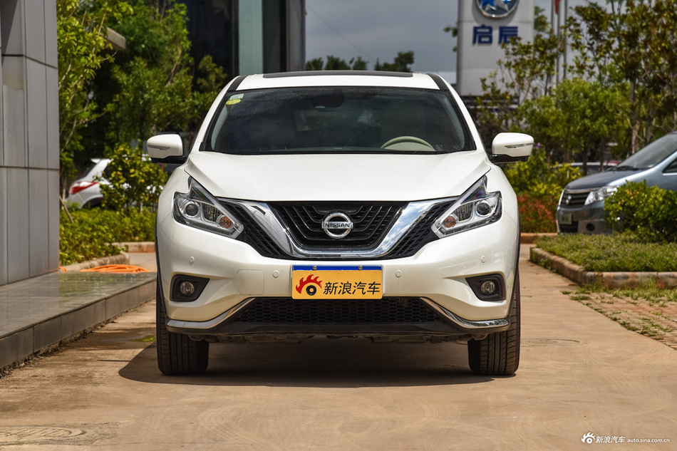 2015款楼兰 2.5L自动XV RES Plus两驱豪雅版