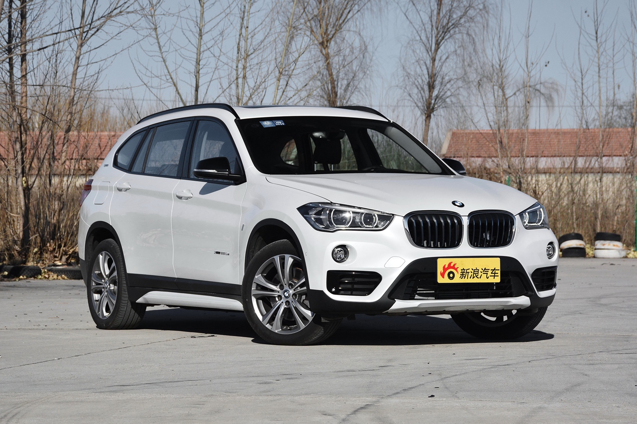 2018款宝马x1新能源 xdrive25le豪华型