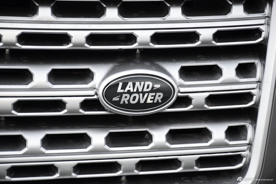 定位更高端 实拍2017款路虎揽胜