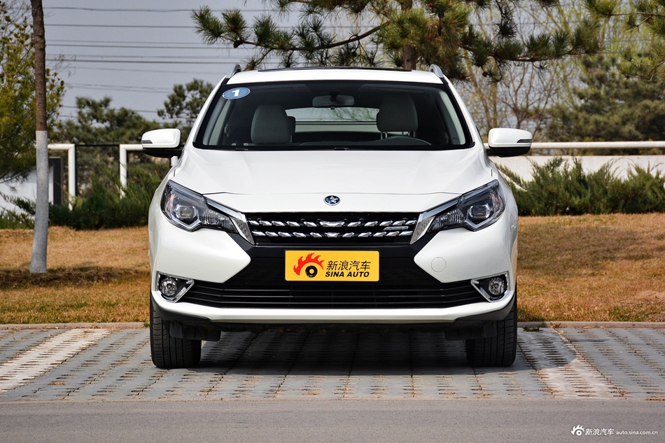 10万级最个性的suv 实拍启辰t90顶配版