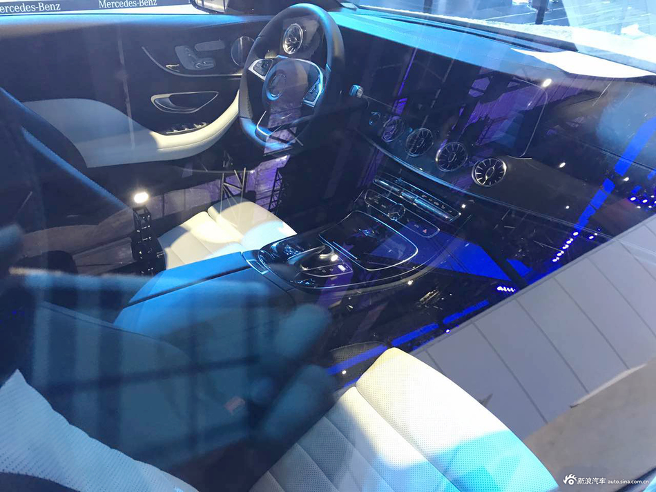 全新奔驰E级Coupe