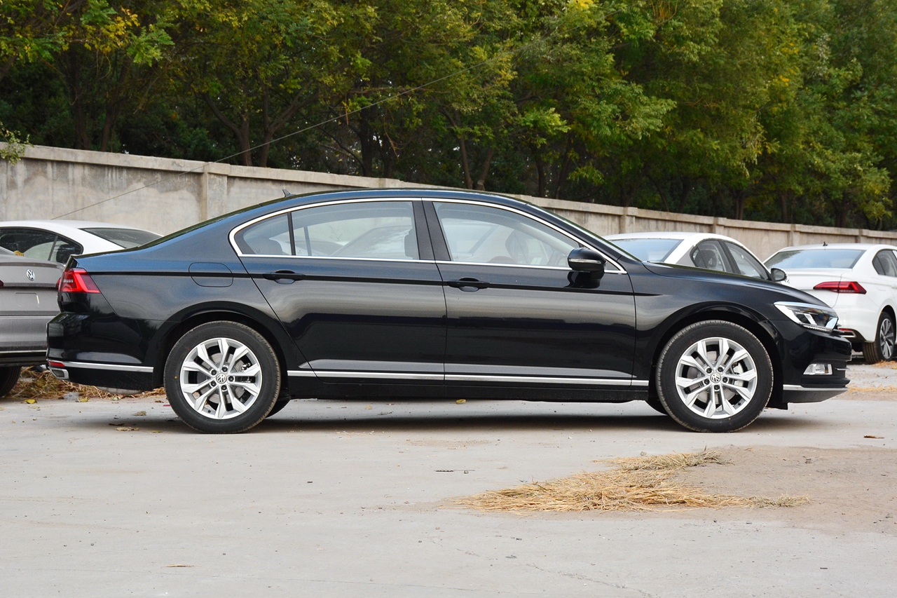 2019款迈腾2.0t自动330tsi dsg豪华型国v