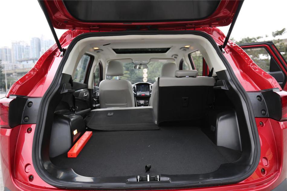 北汽幻速S5实车照