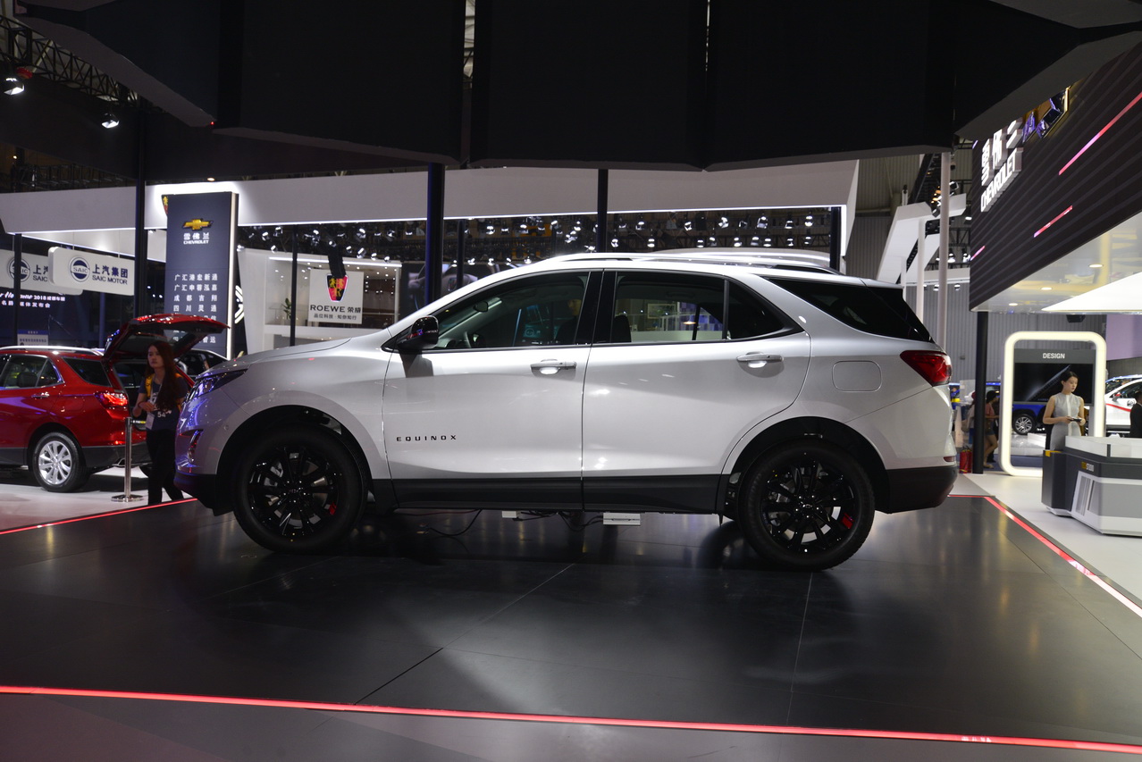 2018成都车展实拍:探界者redline