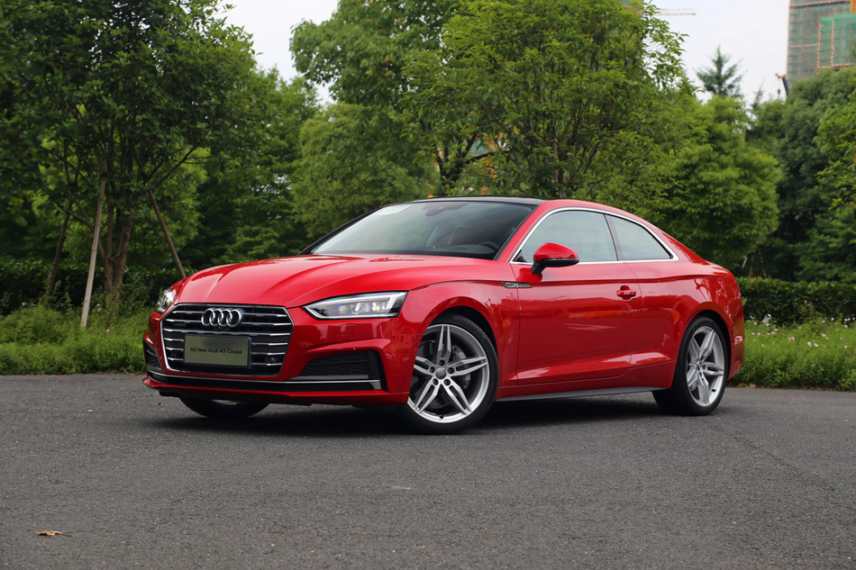 全新奥迪A5上市