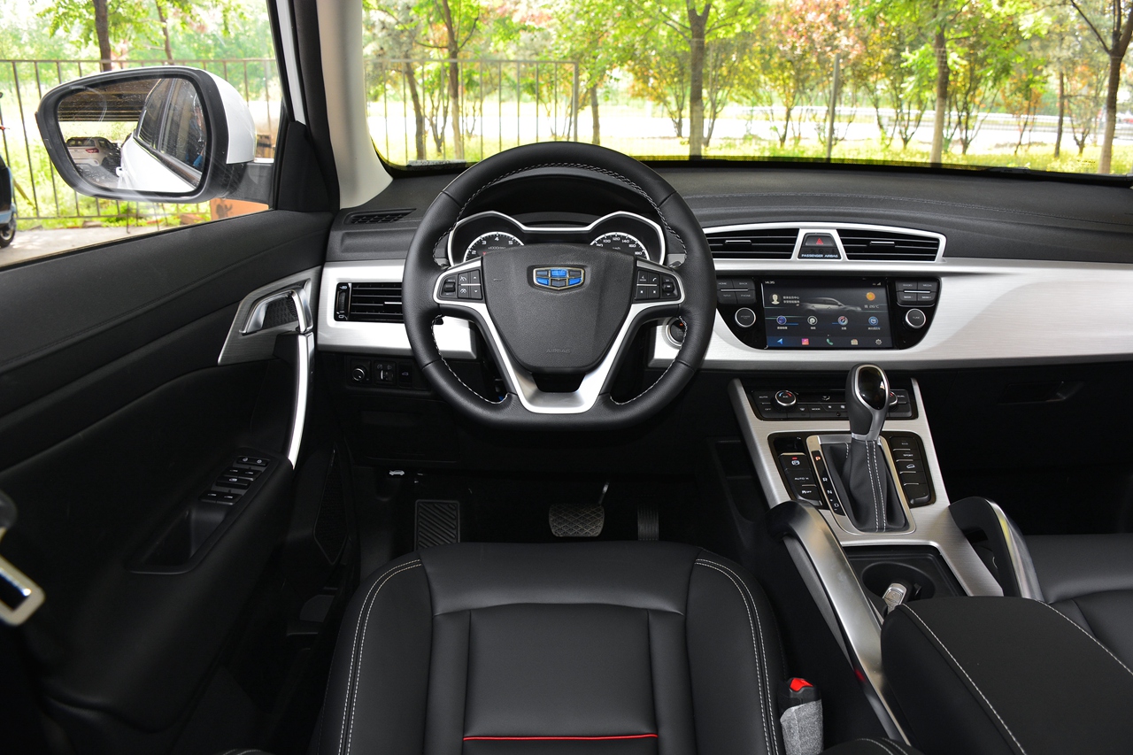 2018款吉利博越1.8td自动智联型4g互联版