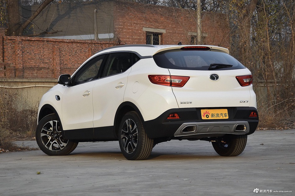 2017款东南DX7 1.5T自动尊贵型
