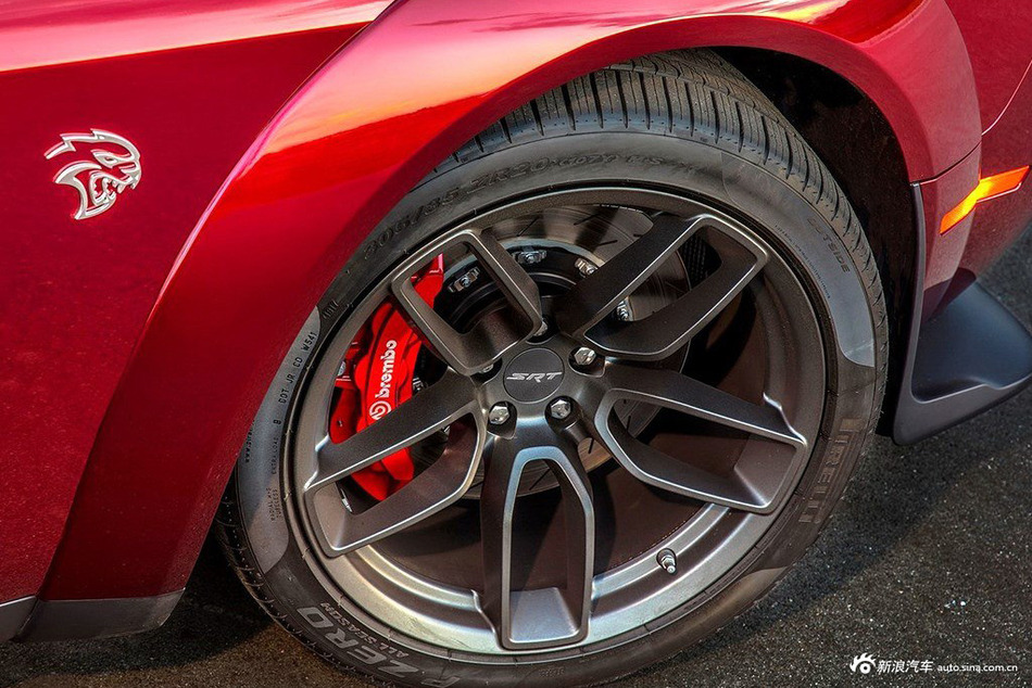 挑战者SRT Hellcat宽体版官图