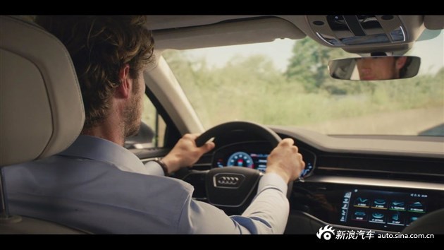 奥迪全新A8低伪实车亮相