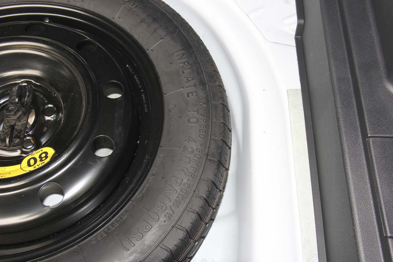 2018款森雅r9 1.2t自动尊贵智悦型