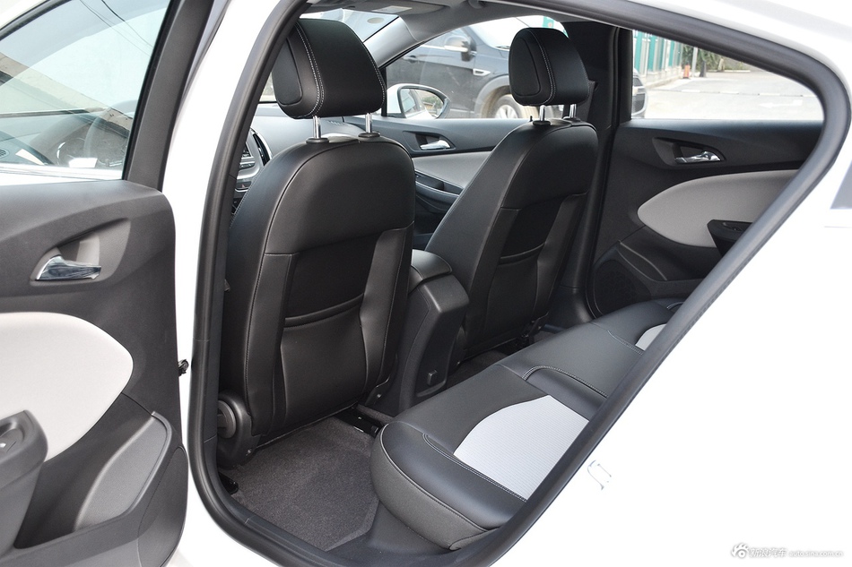 2017款科鲁兹1.5L 自动炫锋版