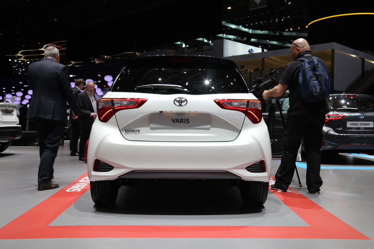 【yaris l致炫车展图片】yaris l致炫车展高清实拍图 -新浪汽车