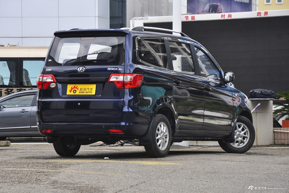 昌河汽车昌河m50昆明最高降046万价格浮动欲购从速