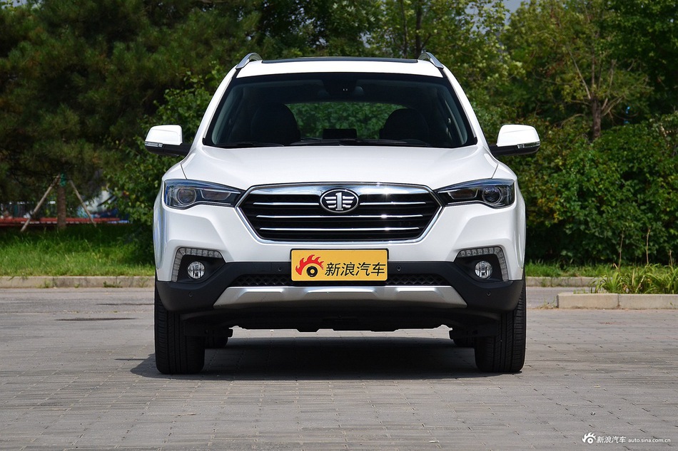 2017款奔腾X80 1.8T自动豪华型