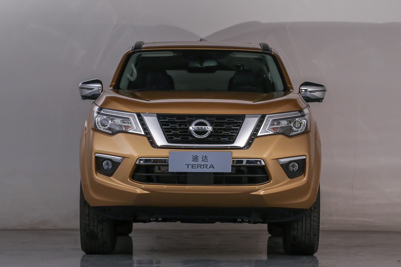 【实拍|日产全新途达 这台"小途乐"定价20万?】途达综合图 -新浪汽车