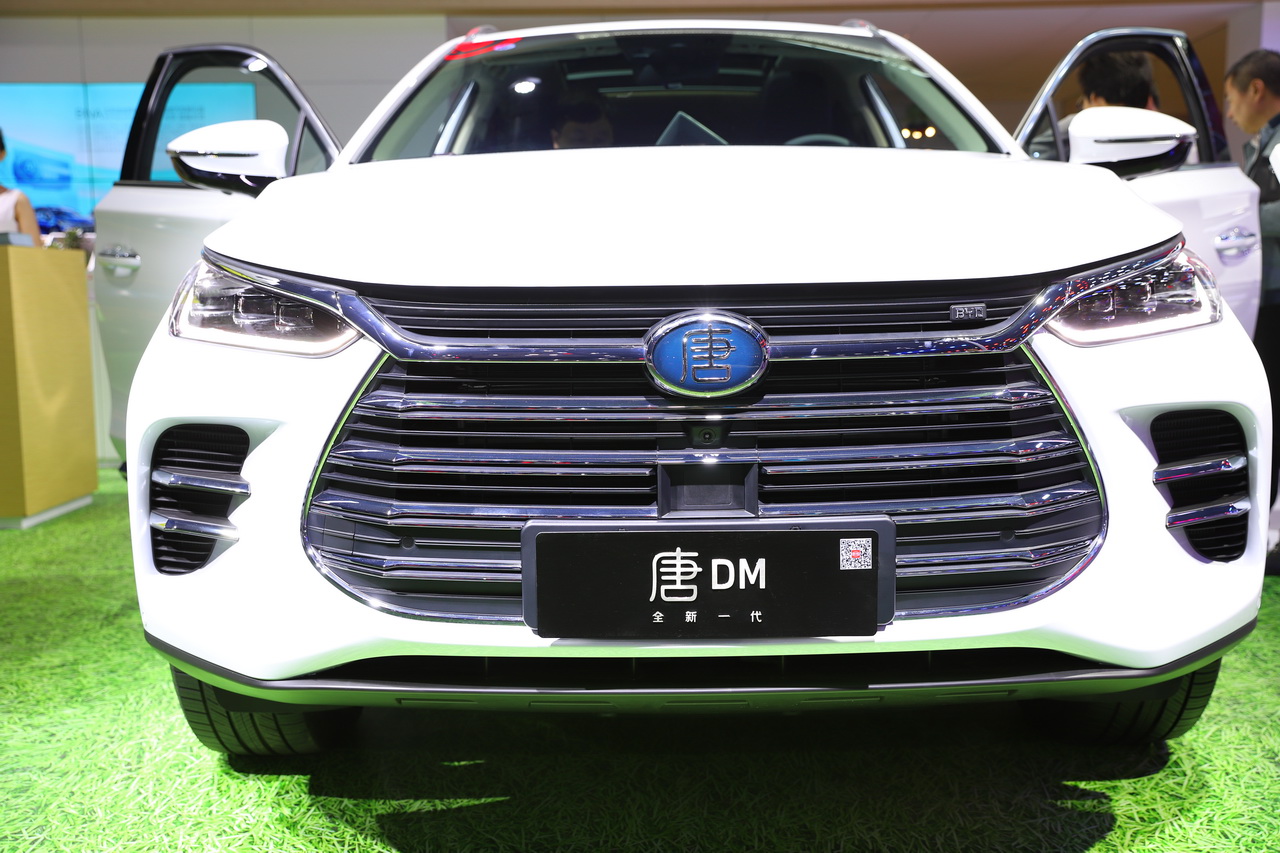 2018广州车展实拍:比亚迪唐dm五座版