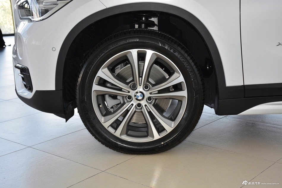 实拍|2018款宝马x1 增加车型/降低门槛