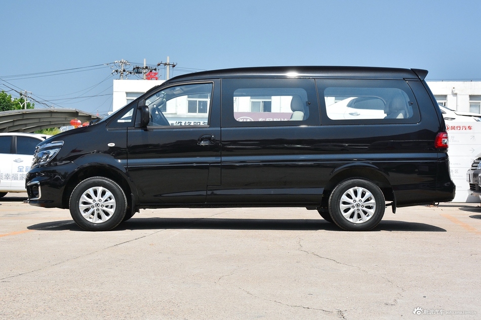 东风风行菱智太原最高降051万新车选它不会错