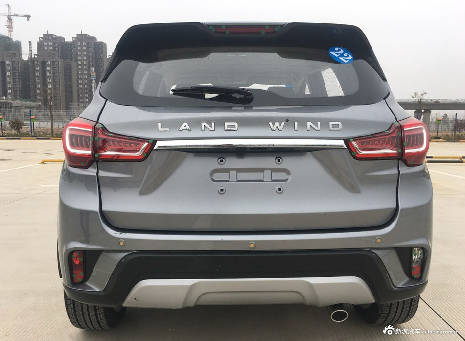 陆风仿三菱欧兰德做出新车 “逍遥”将量产