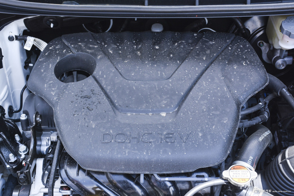 2016款朗动 1.6L自动尊贵型 