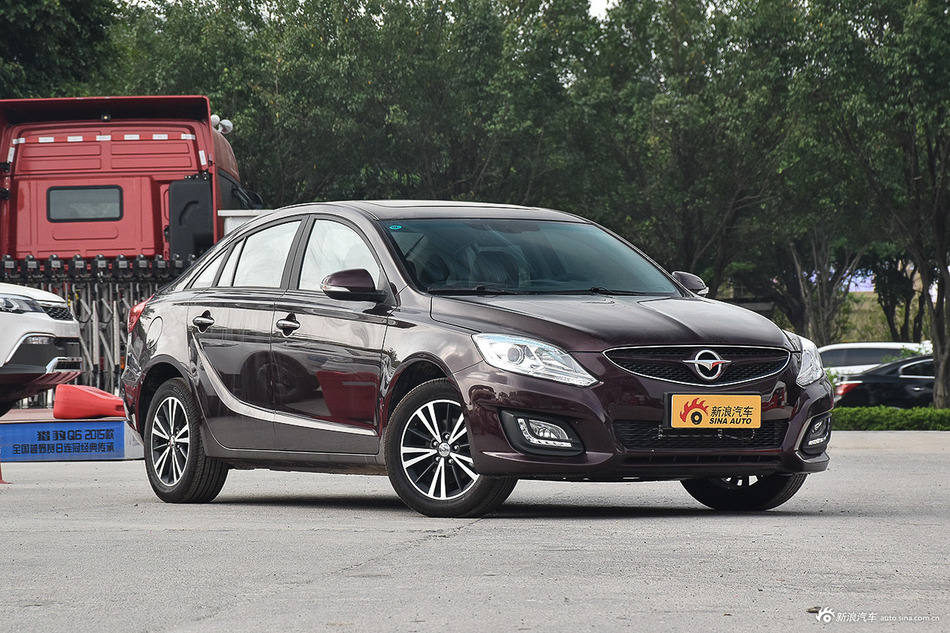 价格低卖得好海马汽车海马m6最高直降084万