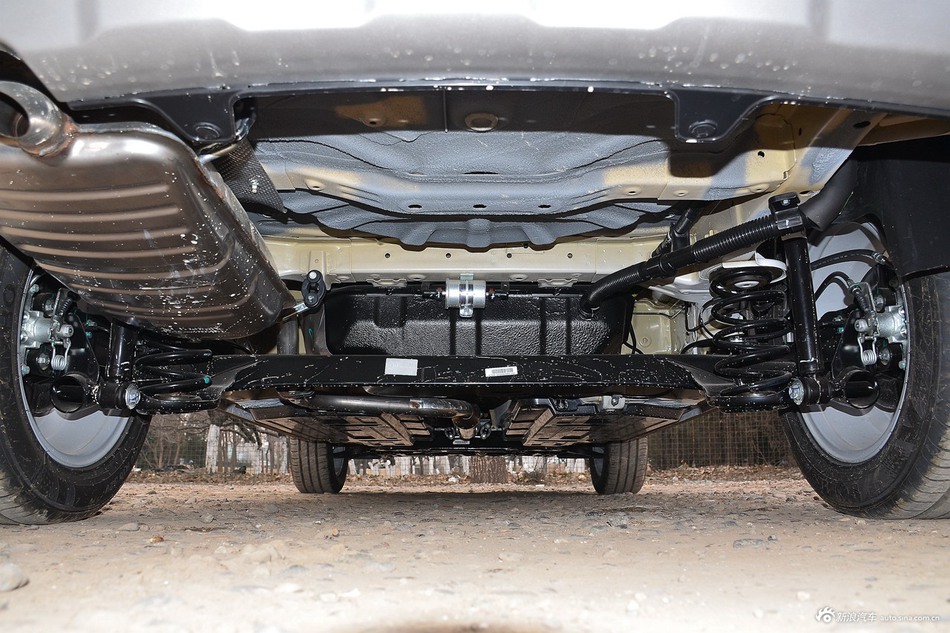 2017款宝骏510 1.5L手动时尚型