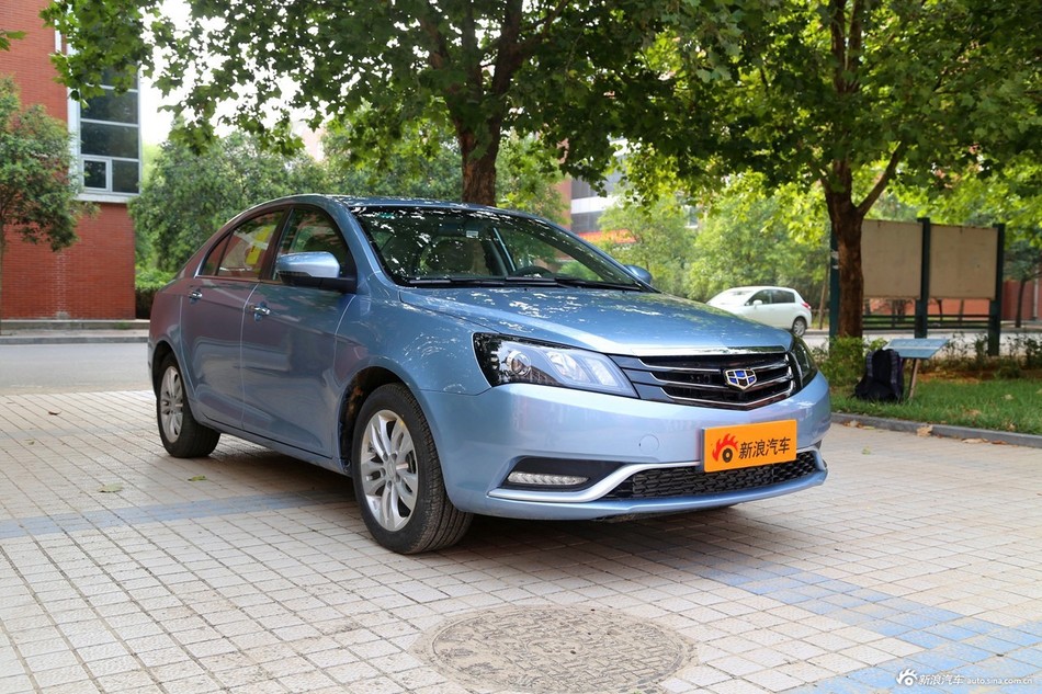 吉利新帝豪三厢到店实拍