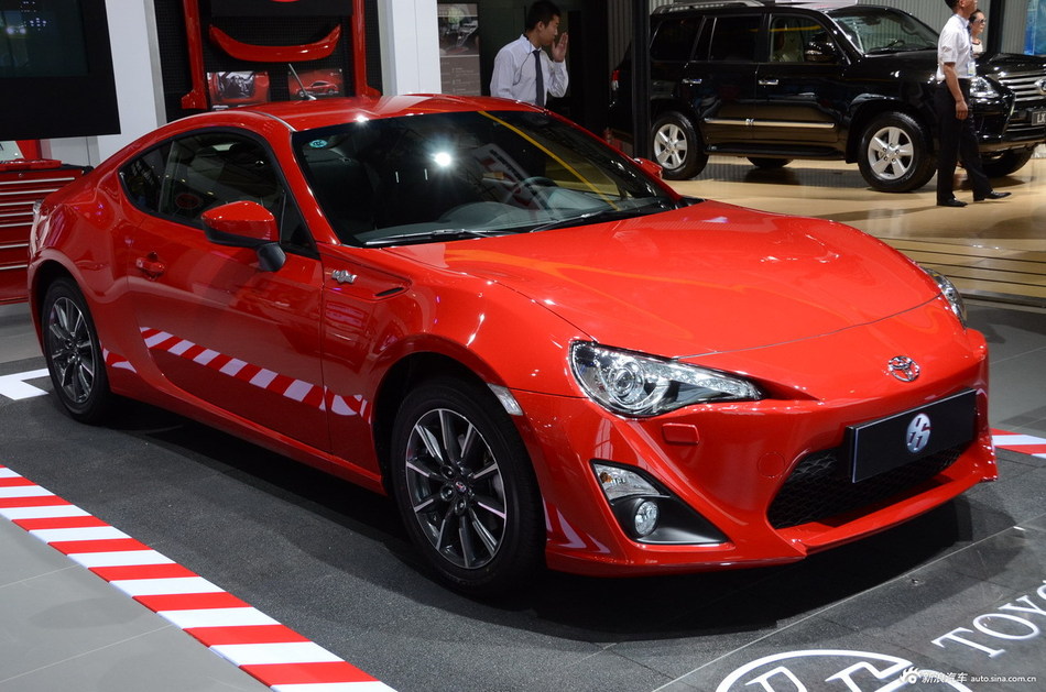 2013长春车展高清图丰田86实拍