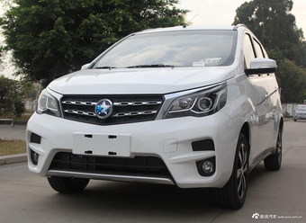 下个秋名山路口见 试驾东风启辰m50v