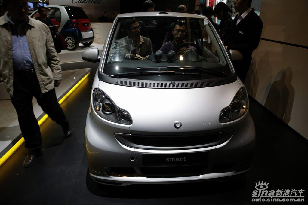 smart双座_smart双座车展图片72392_汽车图库_新浪汽车_新浪网