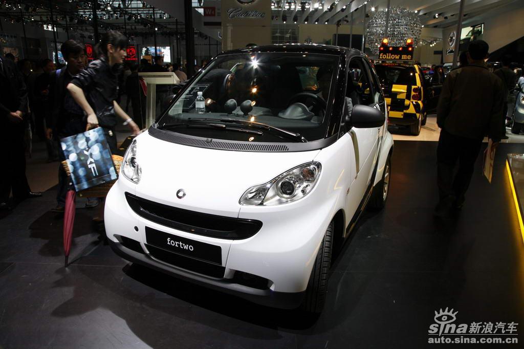 smart双座_smart双座车展图片75222_汽车图库_新浪汽车_新浪网