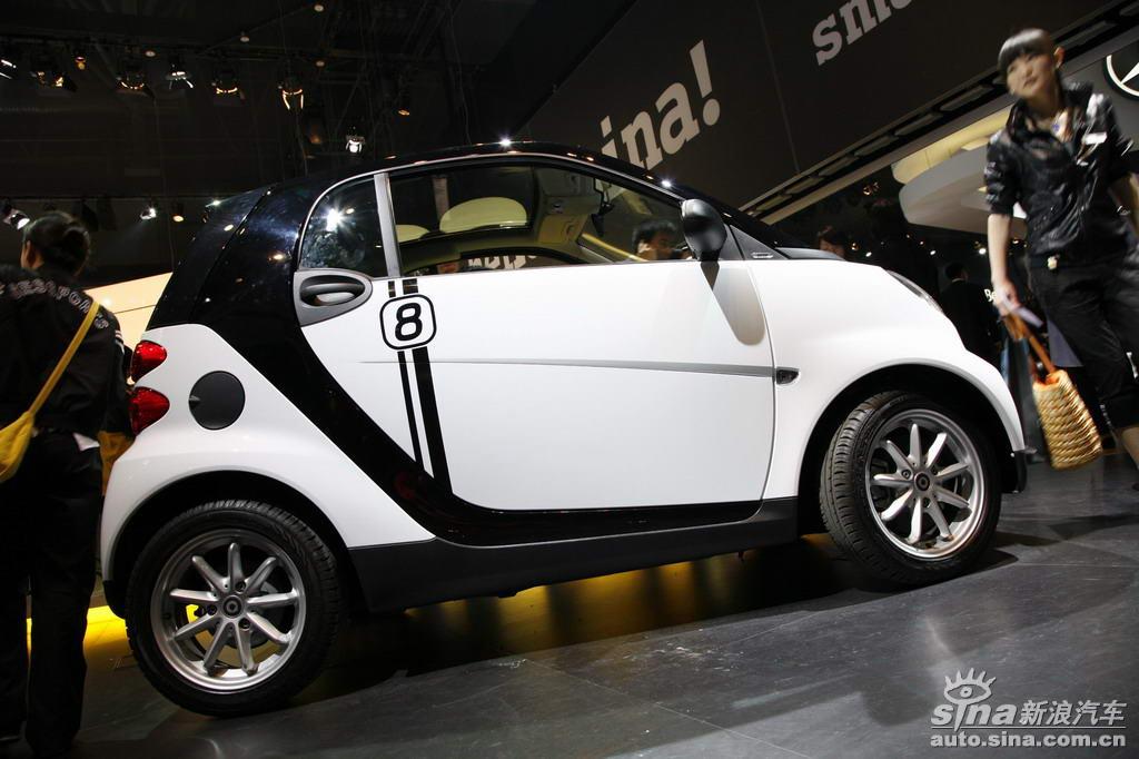 smart双座_smart双座车展图片75234_汽车图库_新浪汽车_新浪网