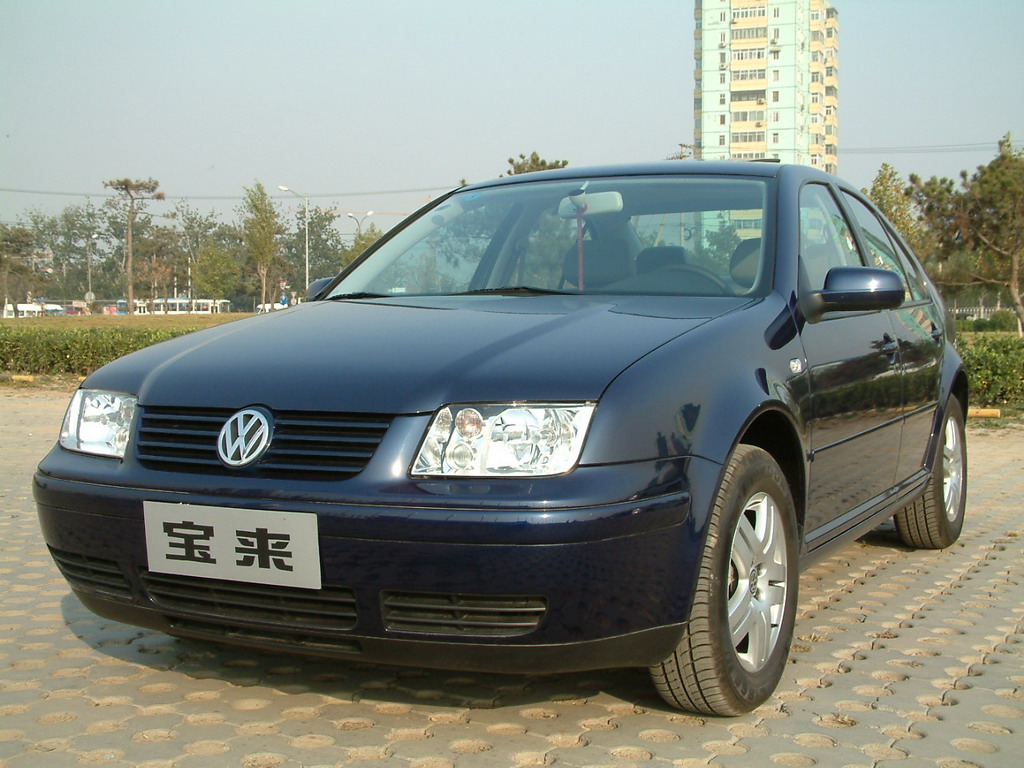 一汽大众宝来前脸_宝来-经典外观图片29810_汽车图库_新浪汽车_新浪网