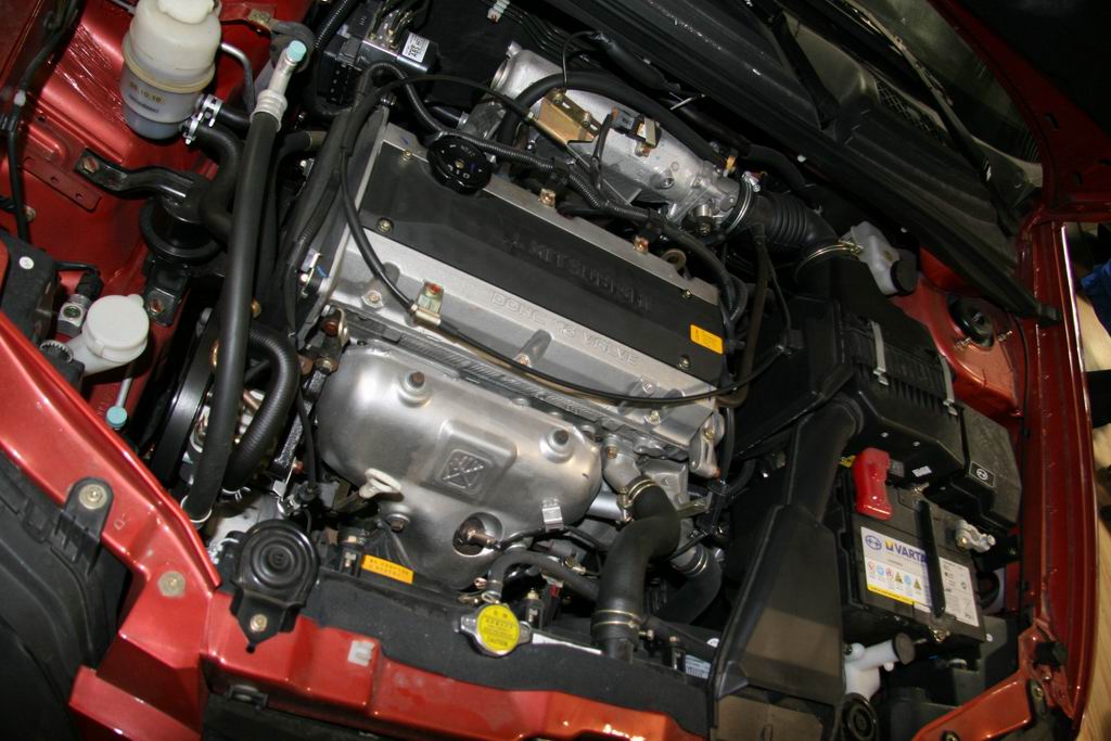 赛豹v系是哈飞汽车隆重推出的第一款中国人的轿跑车,其外形由世界著名