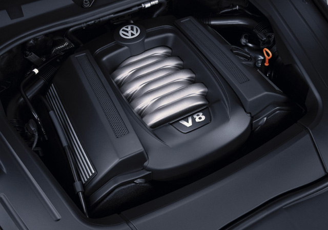 大众途锐的v8发动机